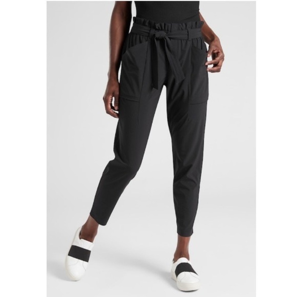 Athleta Skyline Paper Bag Belted Pants